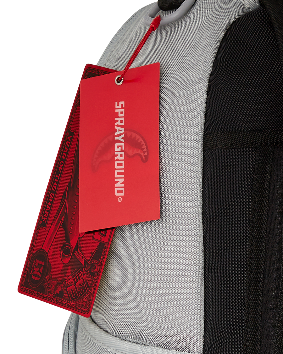 SHARK CENTRAL MESH DLXS BACKPACK