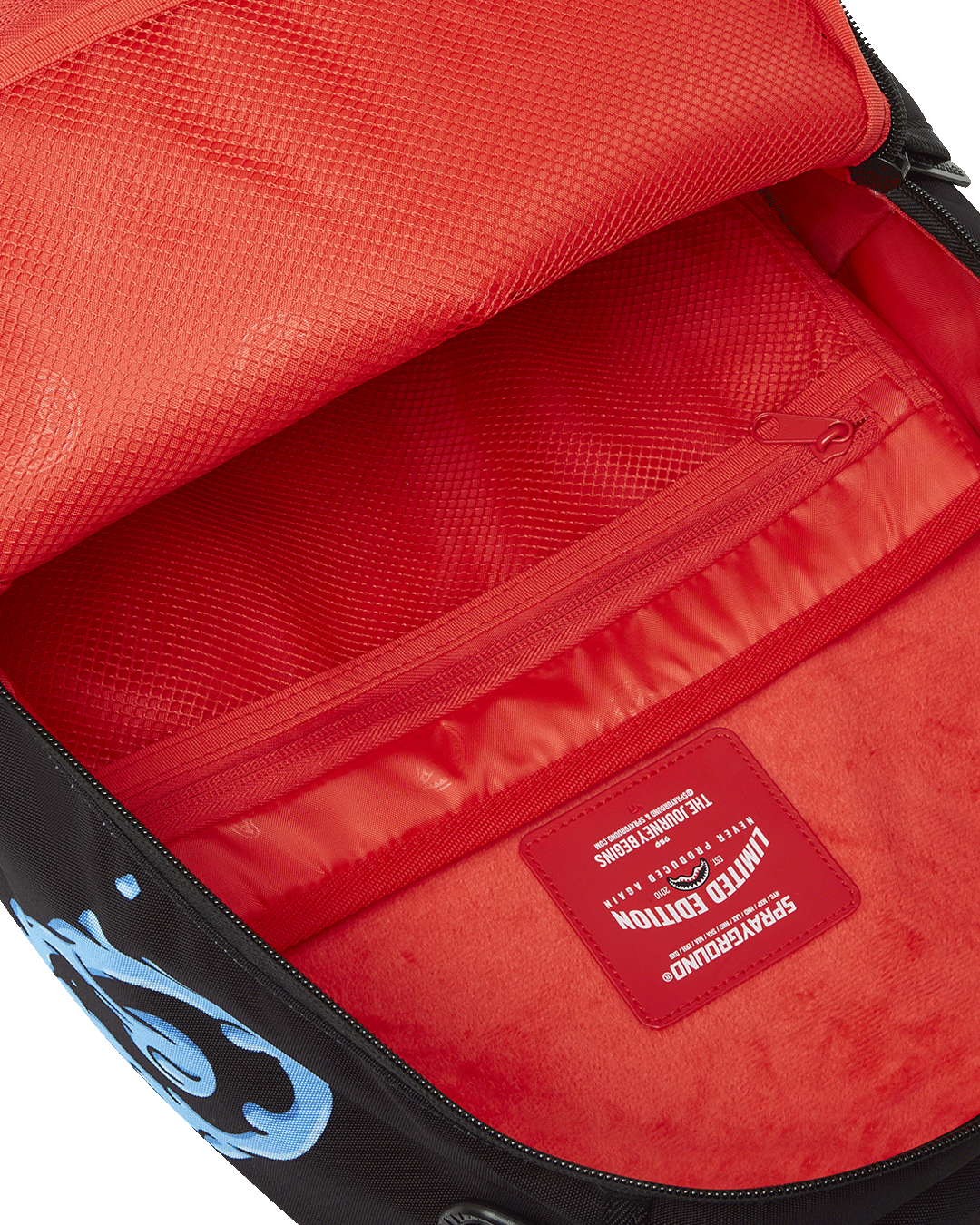 MELTIN' MEGALODON MOUTH DLXR BACKPACK