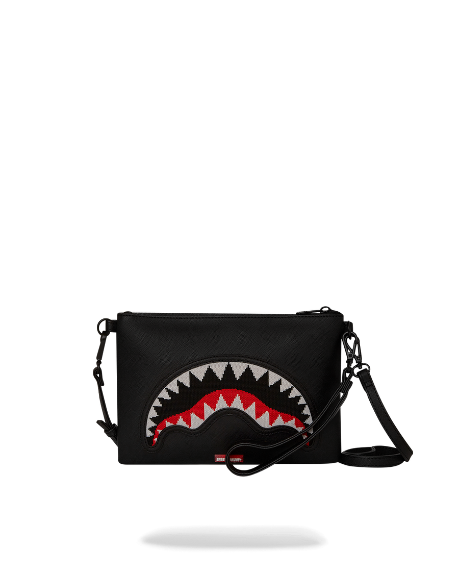 FLY KNIT MOUTH CROSSOVER CLUTCH