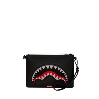 FLY KNIT MOUTH CROSSOVER CLUTCH