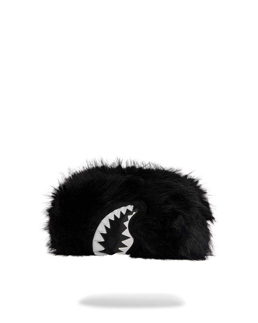 FUR CRAY BLACK POUCH