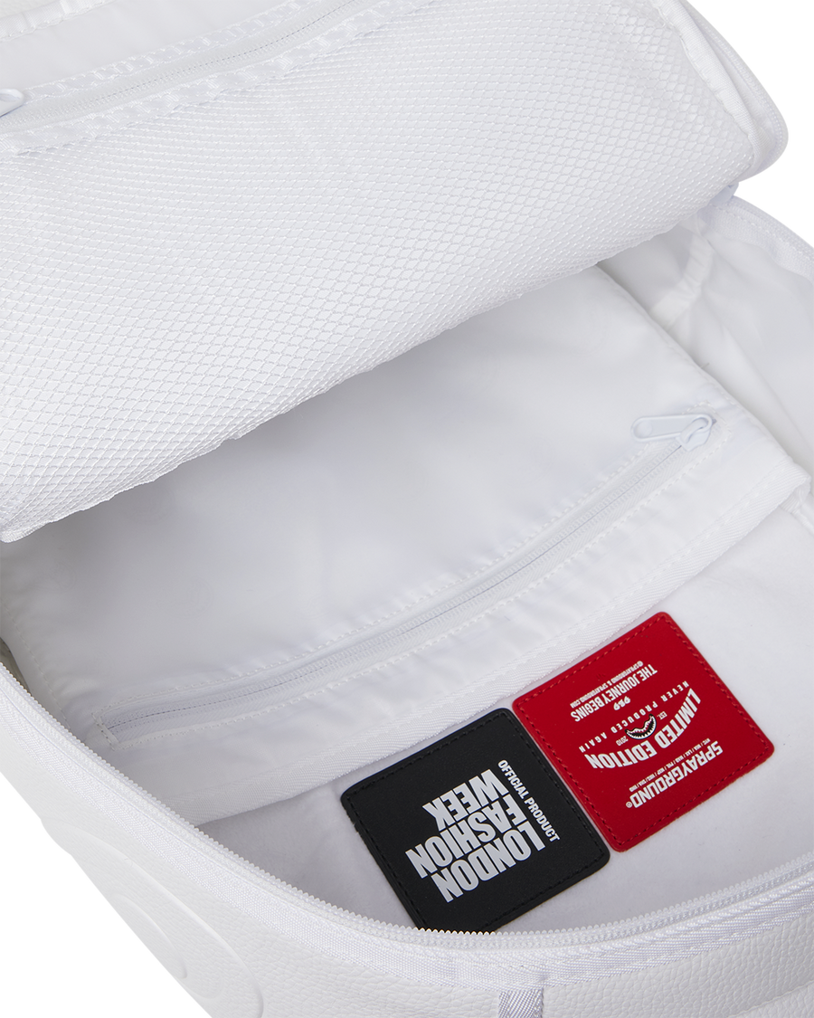 LFW WHITE LEATHER CHAIN DLXSV BACKPACK